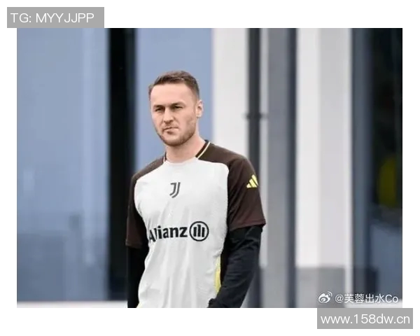 荷兰国家队紧急征召尤文中场库普梅纳斯替代受伤昆滕廷伯