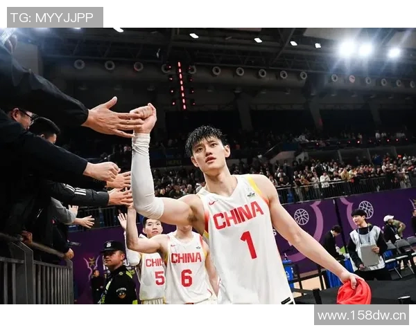 NBA中国赛成为曾凡博证明实力的绝佳舞台篮网竞争环境严酷考验年轻球员